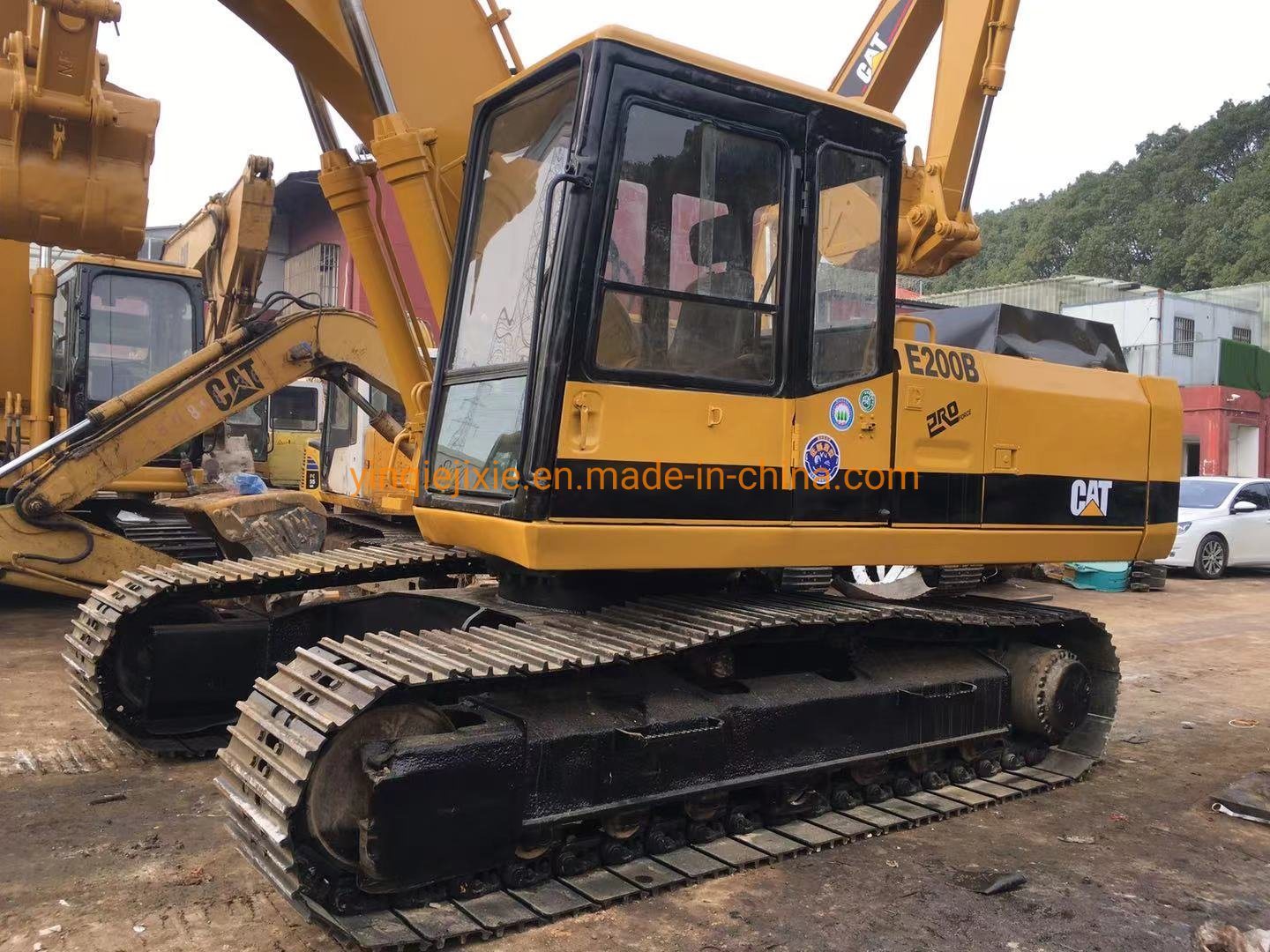 
                중고 굴삭기 Cat E200b는 굴삭기 Caterpillar E200b를 사용했습니다
            