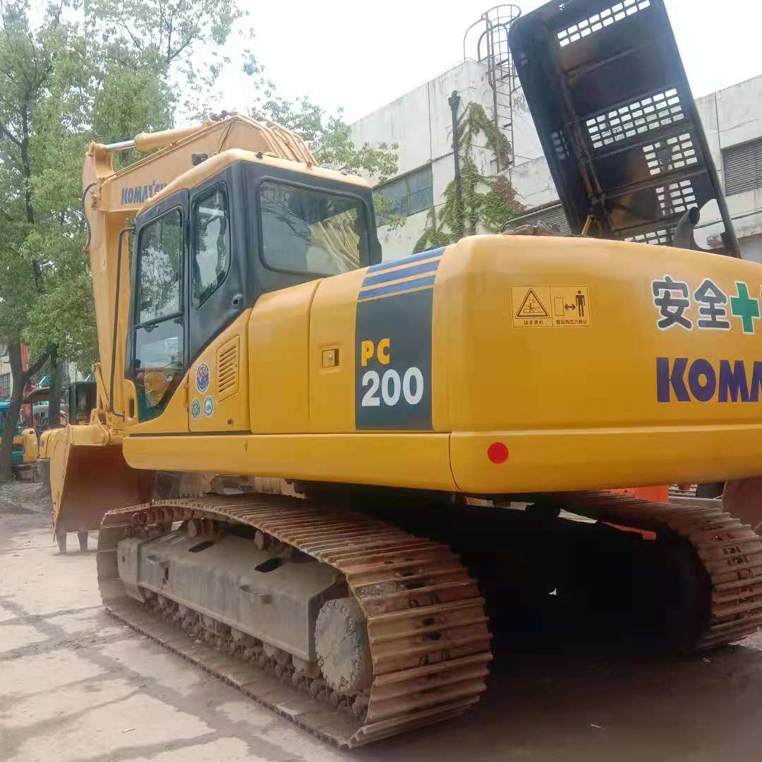 Used 20 Ton Excavator Komatsu New Model PC200-8