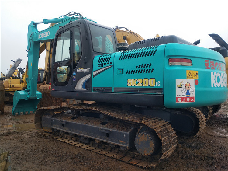 
                Used 20 Ton Kobelco Excavator Sk200
            