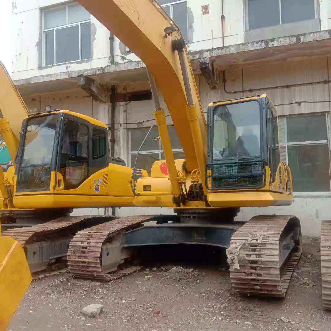 Used 24 Ton Komatsu Excavator PC240LC