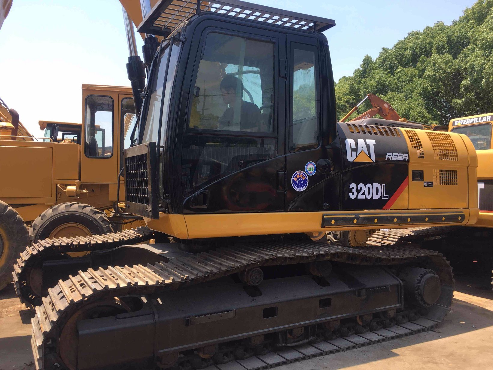 China 
                중고 Cat 320D 굴삭기 오리지널, 고품질 저가
             supplier