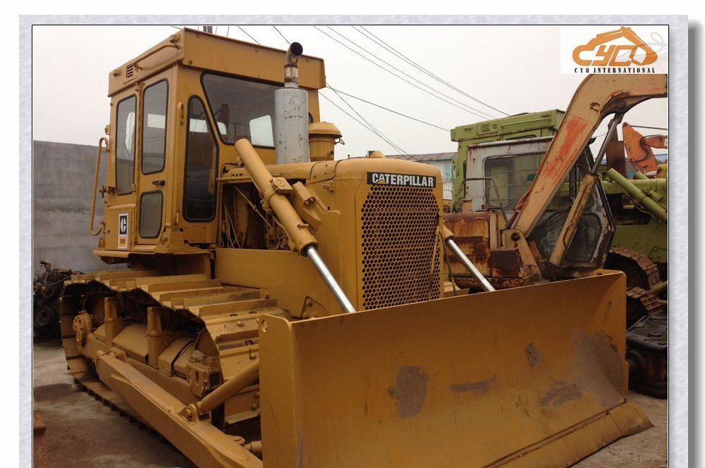 China 
                Usados na Cat bulldozer D6D em Xangai, na China (CAT D3, D4, D5, D6, D7, D8)
             fornecedor