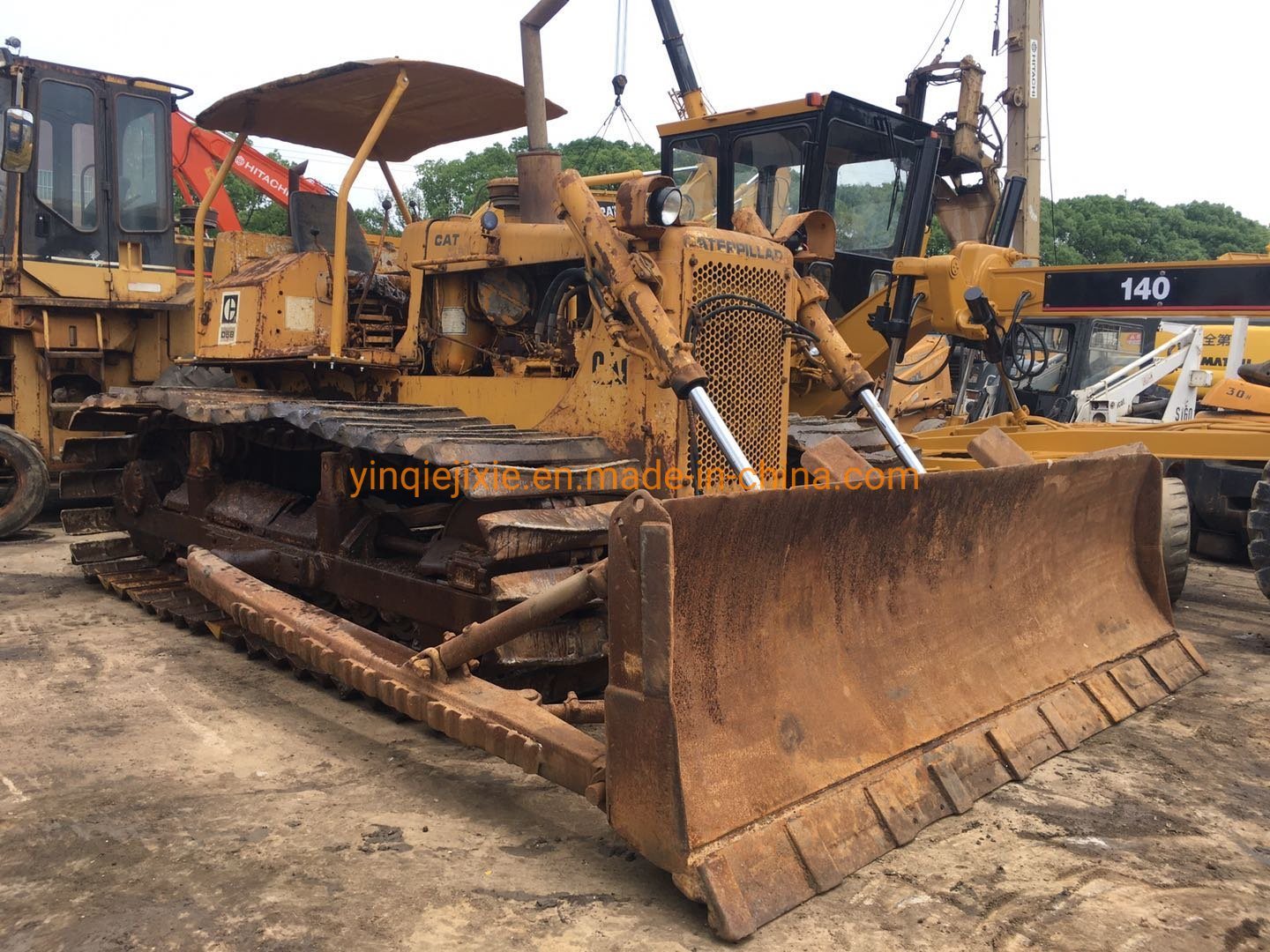 Used Cat D5b Mini Bulldozer with Swamp Track Shoe for Sale