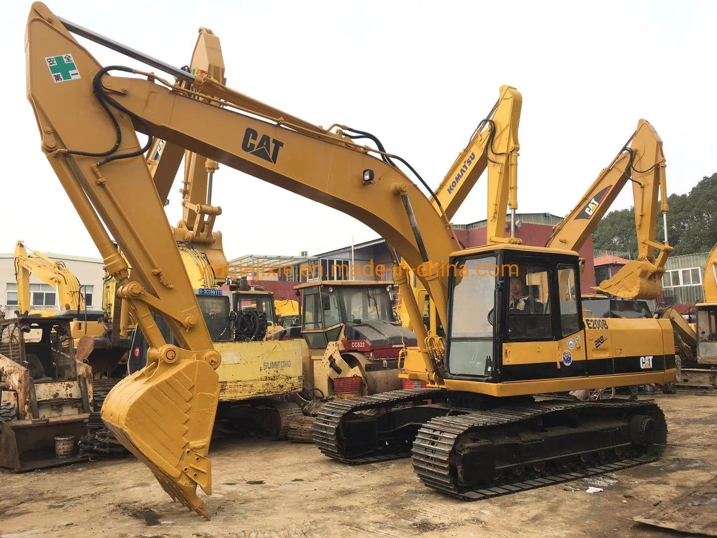 
                Escavadeira usada Caterpillar E200b Escavadora hidráulica Cat E200b
            