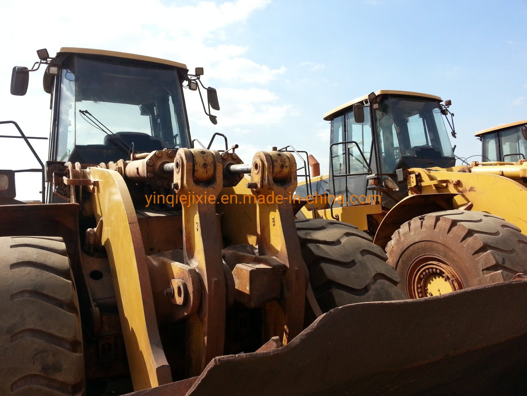 
                chargeuse à roues utilisé caterpillar 980G (CAT 966G, 950G)
            