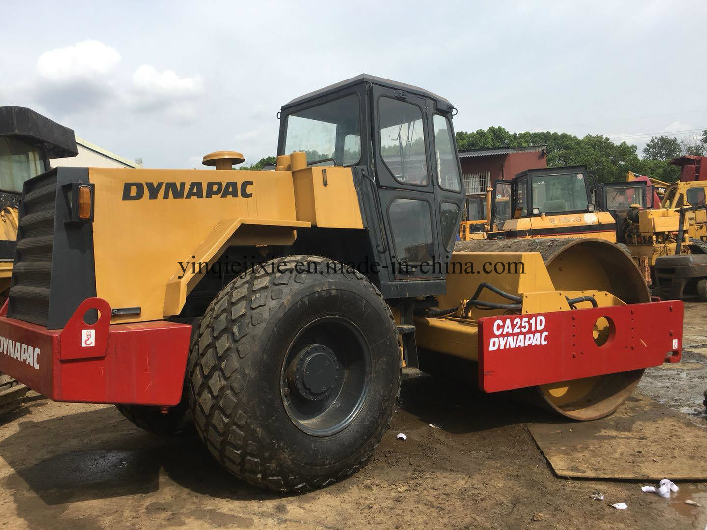 
                Used Dynapac Ca251 Road Roller in Reasonable Price, Dynapac 10tons Compactor
            