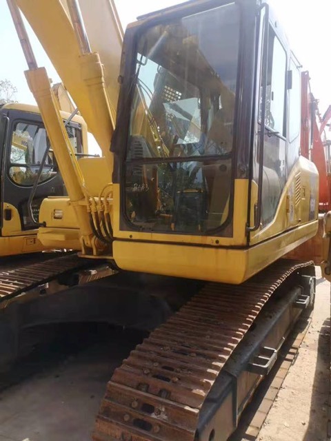 Used Excavator PC160 Komatsu Excavator with Competitive Price on Selling