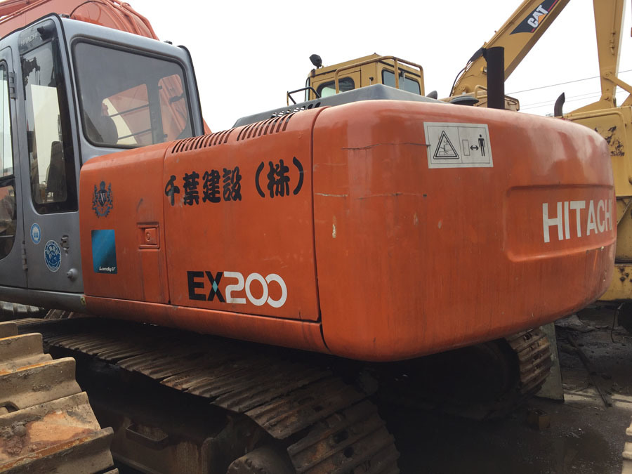 Used Hitachi Ex200-5 Excavator Construction Machinery with High Quality in Low Price