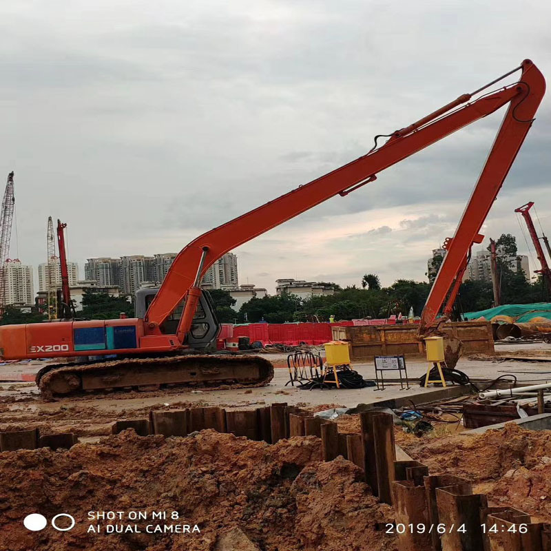 
                Usado a Hitachi Ex200 lança longa escavadeira 18m máquinas de construção original do Japão para venda
            