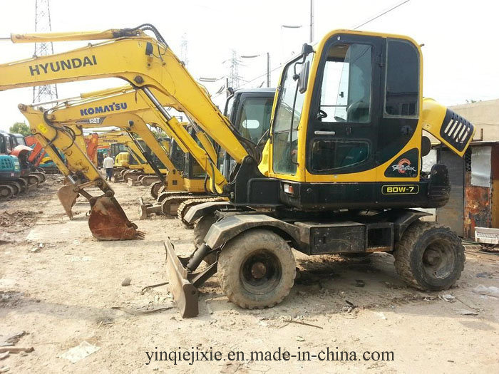 Cina 
                Escavatore gommato Hyundai 60W-7 usato
             fornitore