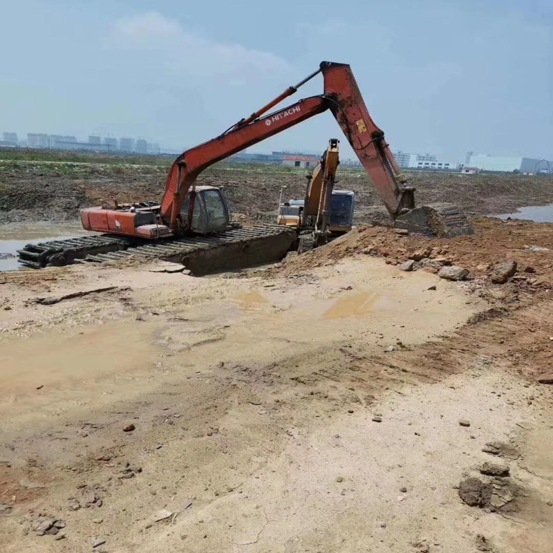 
                Utilisé au Japon Hitachi EX220/EX220LC Swamp Buggy pelle, d′occasion EX220LC/Excavatrice amphibie flottant à prix bon marché
            