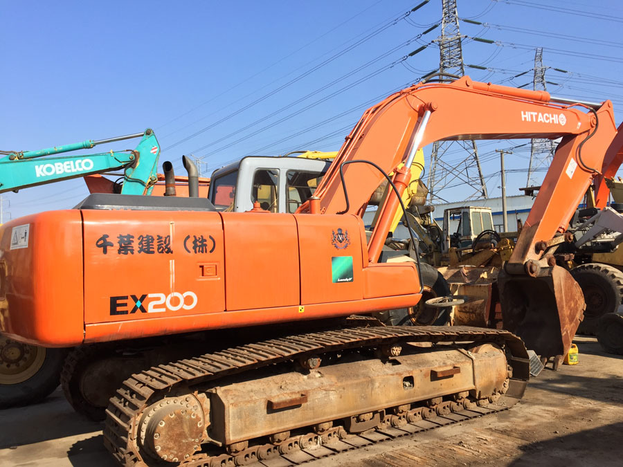 Used Japan Original Excavators Hitachi Ex200-5 for Sale