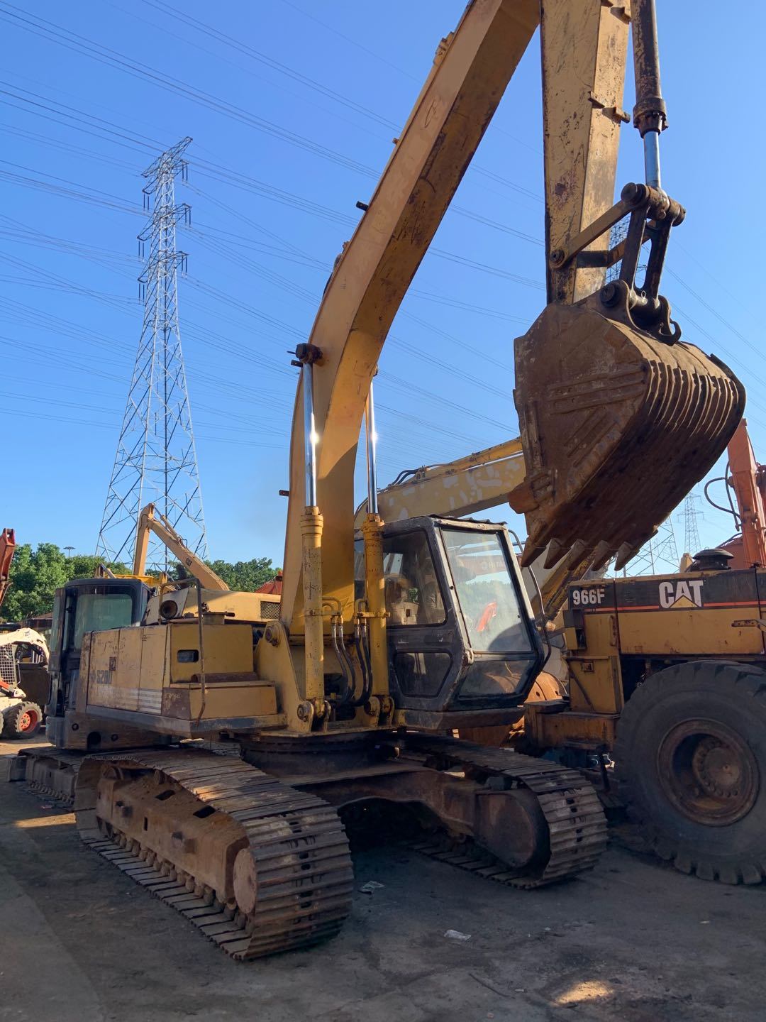 
                Usa original japonesa Sumitomo SH280f2 Excavadora SH60, S160
            