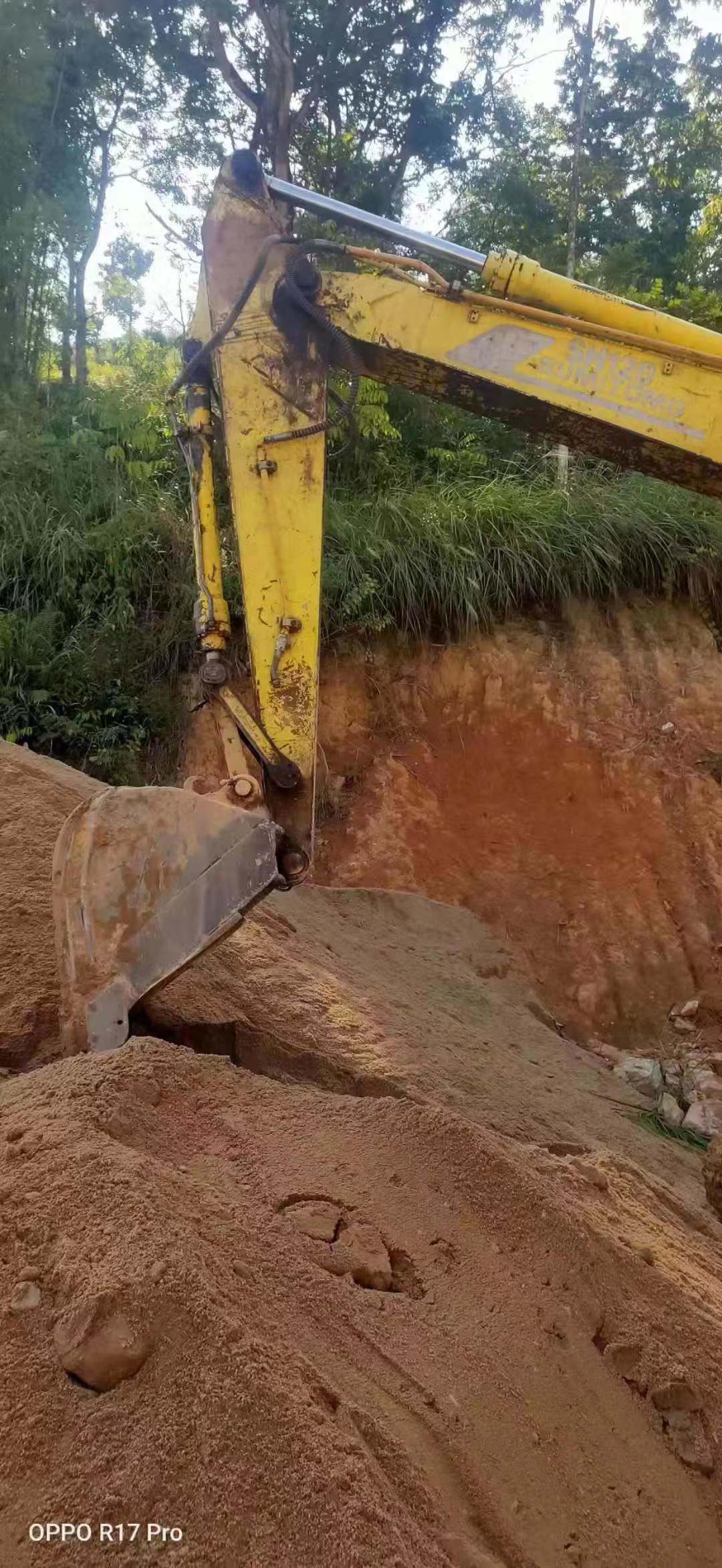 Used Japan Sumitomo Sh120 Crawler Excavator! Secondhand Simitomo Sh120 Excavator with Good Condition in Low Price