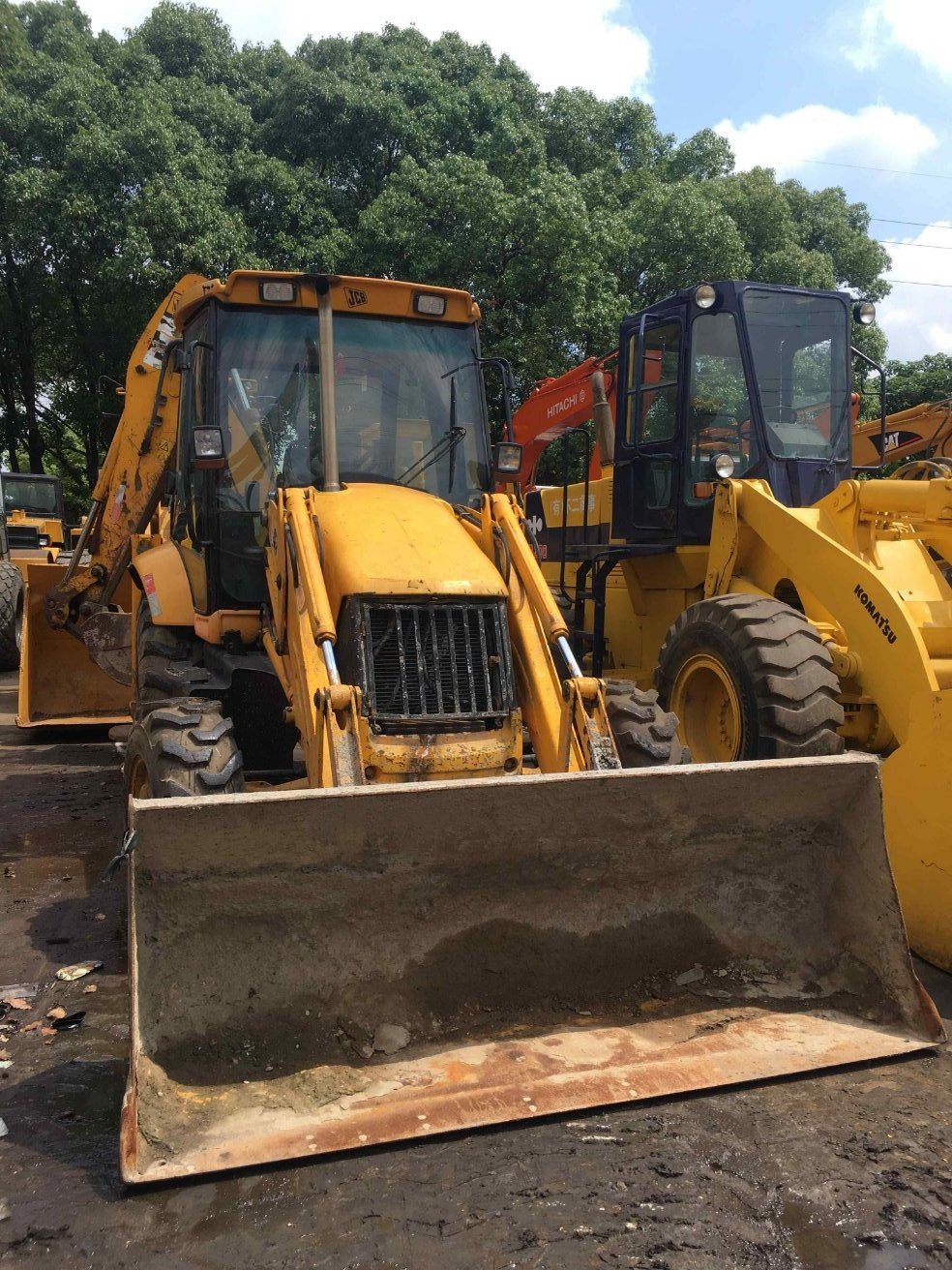 
                Utilisé 3cx tractopelle JCB en bon état, d′occasion JCB 3cx chargeuse à direction à glissement à prix bon marché
            