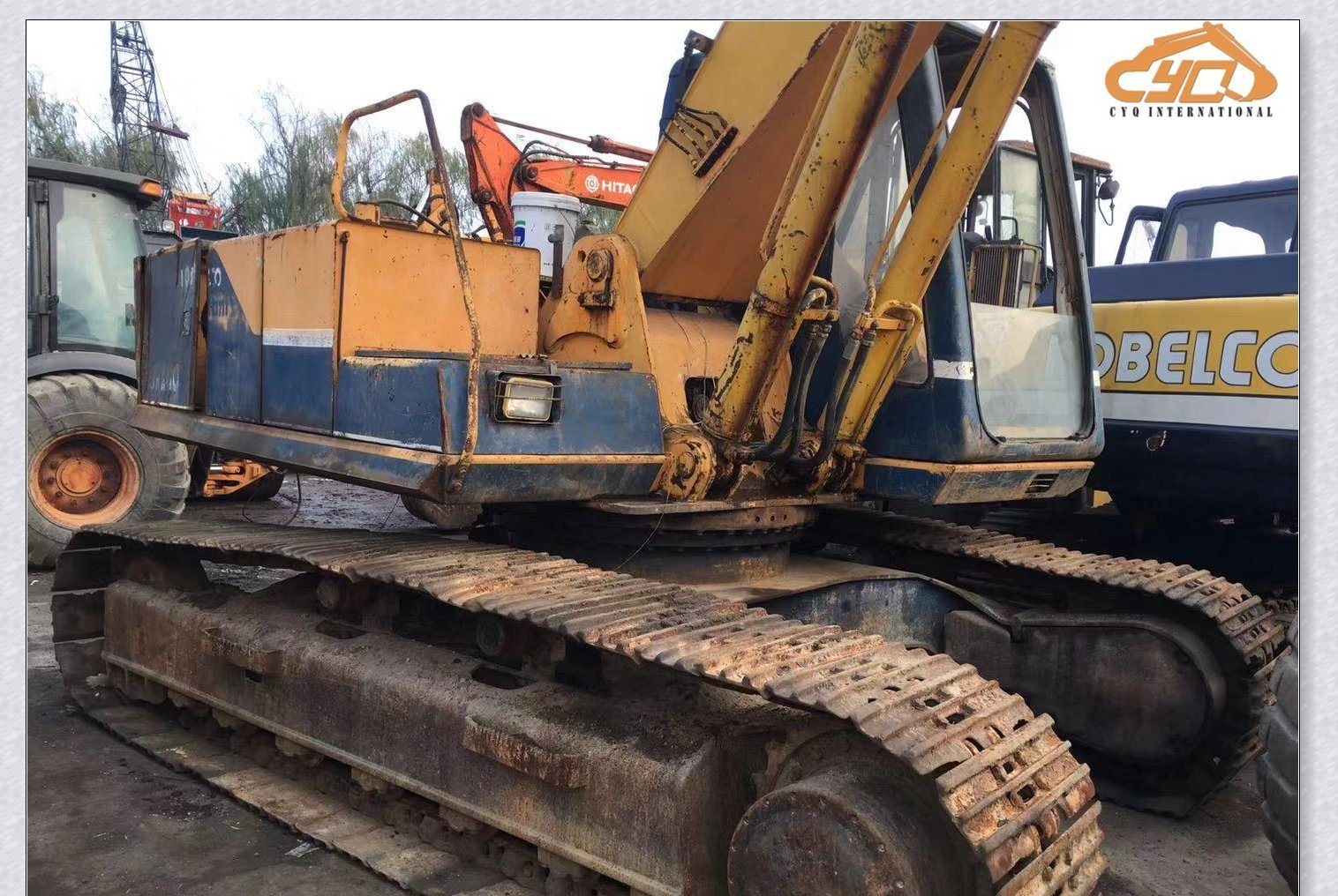 China 
                Usa Kobelco SK07N2 en la excavadora de Shanghai, China, para la venta
             proveedor