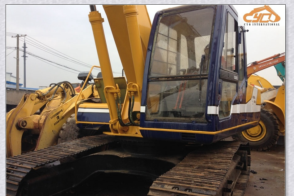 
                Gebruikte Kobelco Sk200-3 graafmachine Kobelco Sk200-3 in uitstekende staat
            