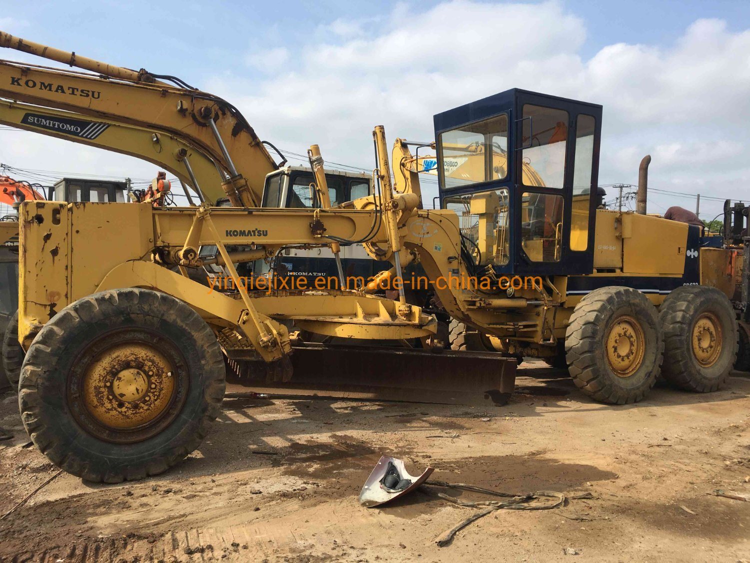 China 
                Komatsu Grader Komatsu Gd623 Motor Garder Verwendet
             Lieferant