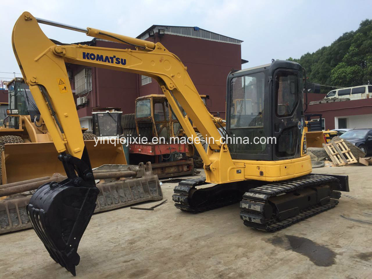 China 
                Used Komatsu Mini Excavator Komatsu PC55 with Rubber Track Shoe Komatsu Small Excavator
             supplier