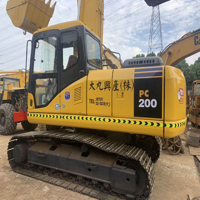 Used Komatsu PC200-6 Excavator From Chinese Trust Supplier, Secondhand Komatsu PC220-6 Excavator