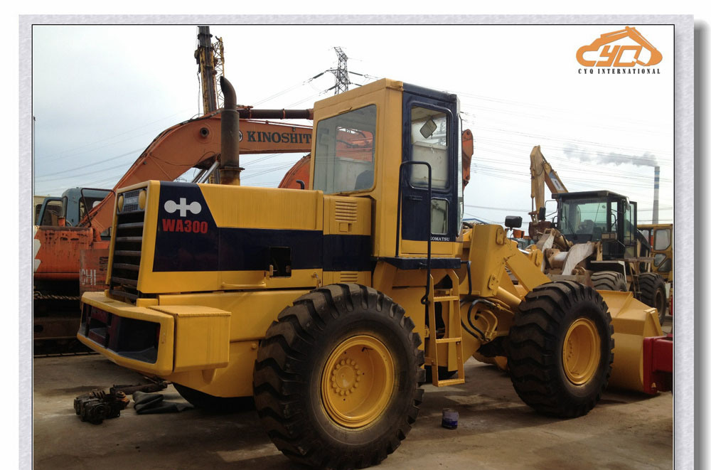 China 
                Komatsu Wa300 휠 로더, Komatsu Wa300, W320, W380 로더를 사용했습니다
             supplier