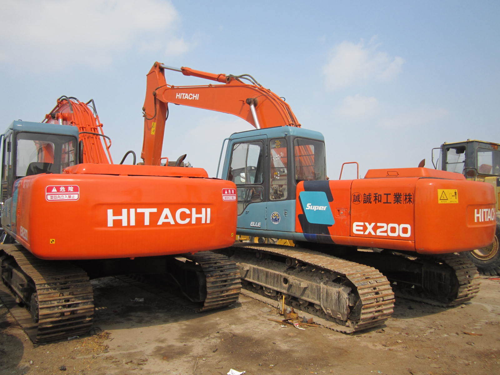 Used Machinery Used Japan Hitachi Ex200 Excavator