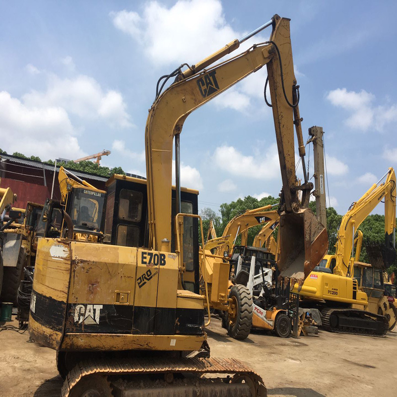 Used Original Cat E70b Crawler Excavator, Secondhand Caterpillar E70 Weight 7t with Very Good Condition in Low Price for Sale