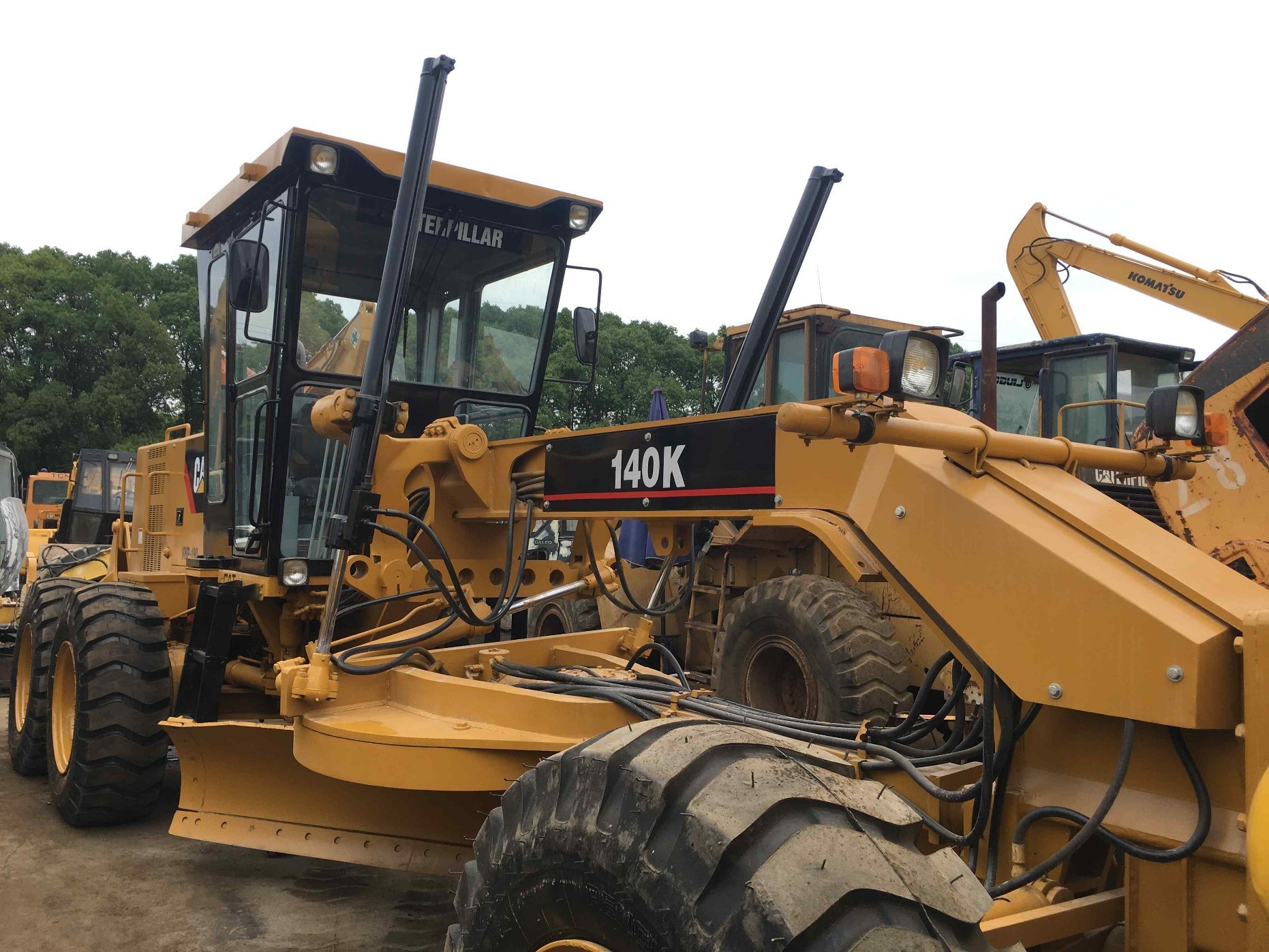 China 
                Original usado Caterpillar 140k de la motoniveladora para la venta
             proveedor