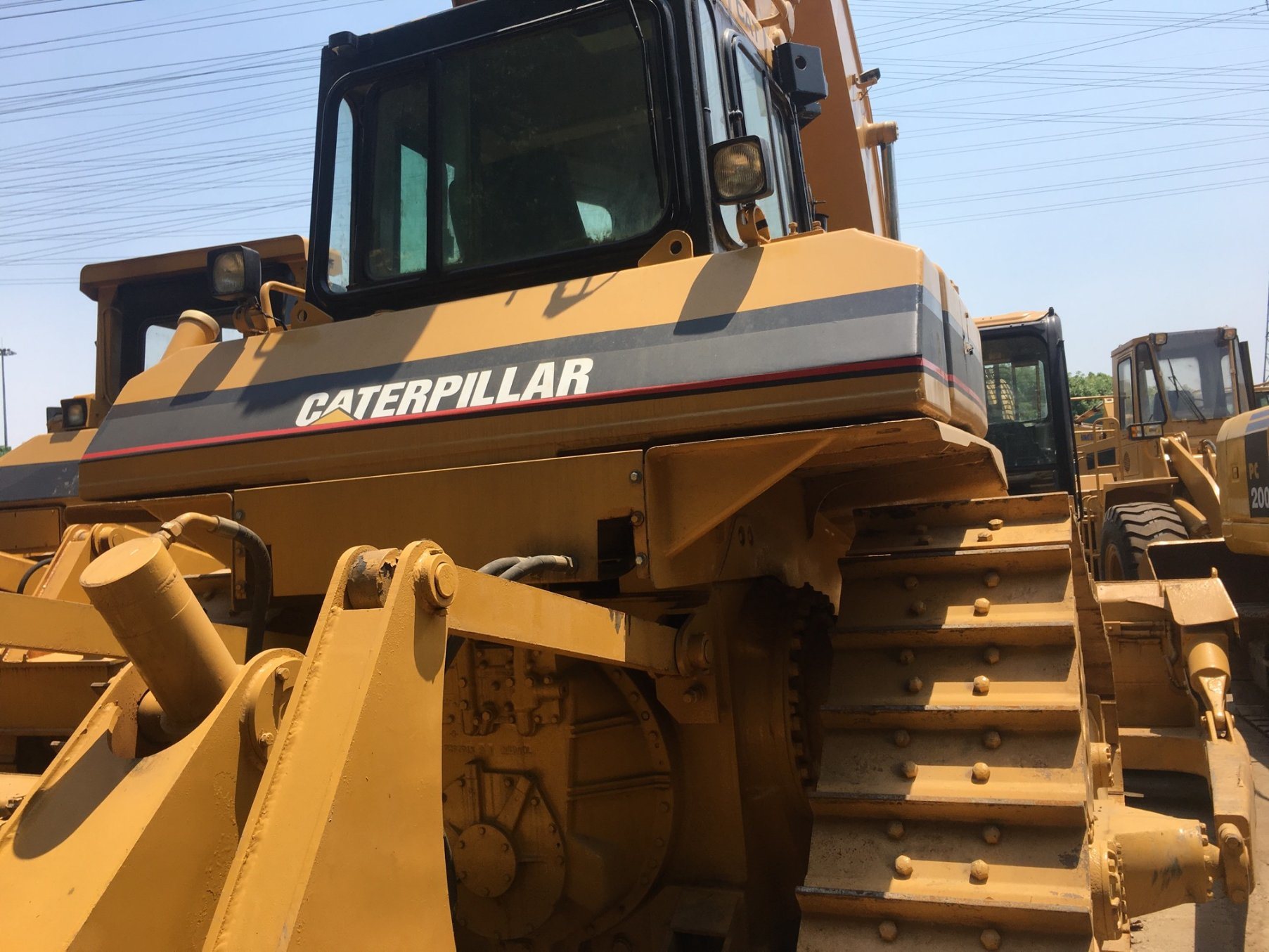 Used Original D6h Bulldozer for Sale! (alos D3C, D4E, D5H, D5K, D7H)