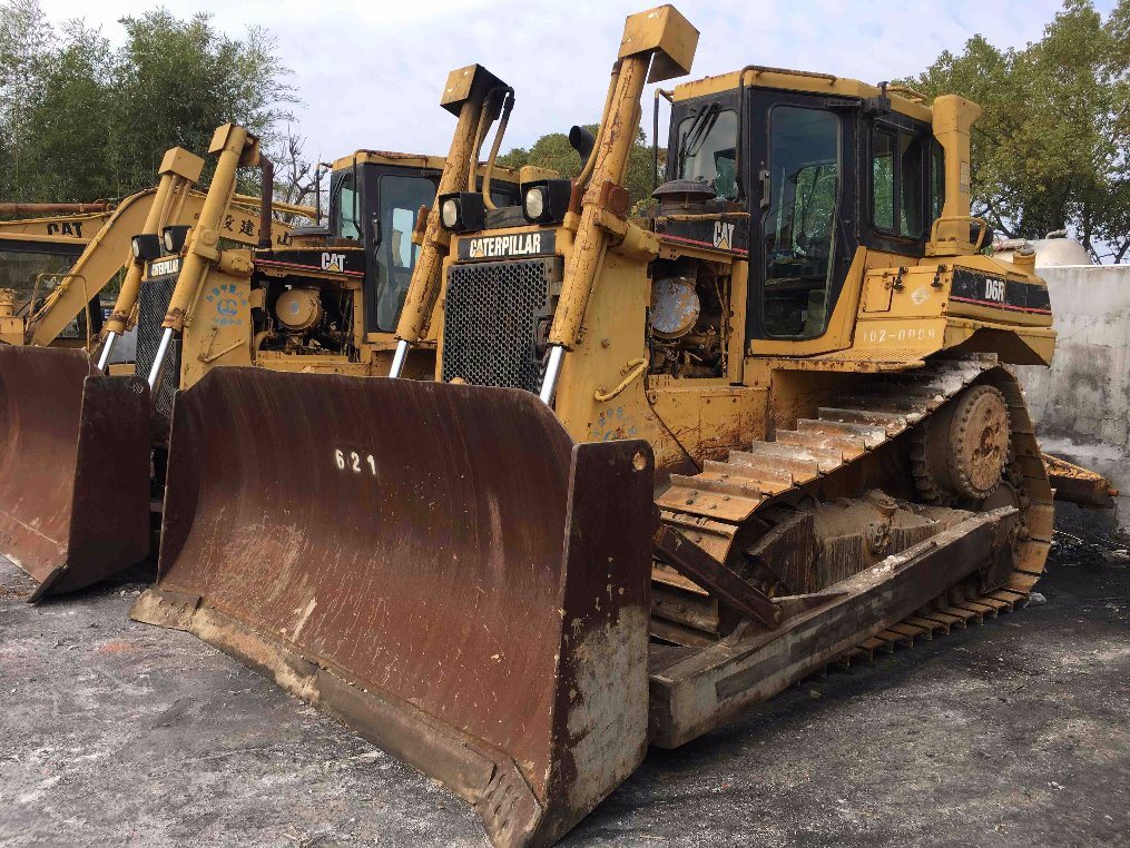 Used/Secondhand Cat D6r Bulldozer/Original Japan Caterpillar D6r Bulldozer with Good Condition in Low Price