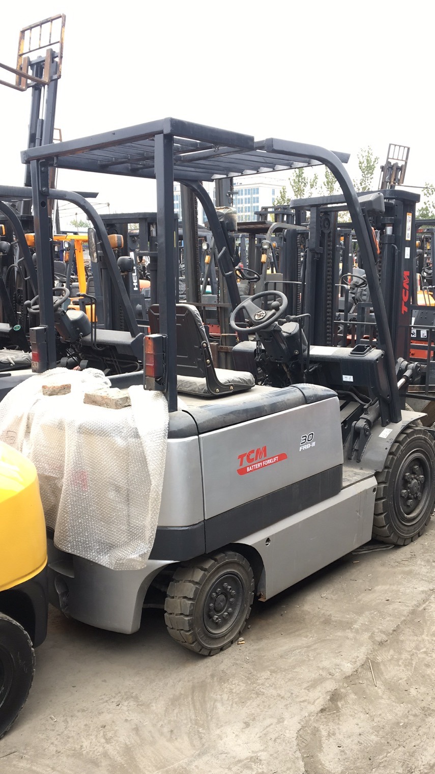 Used Tcm 3t Forklift, Tcm Fd30 Forklift with High Quality in Low Price